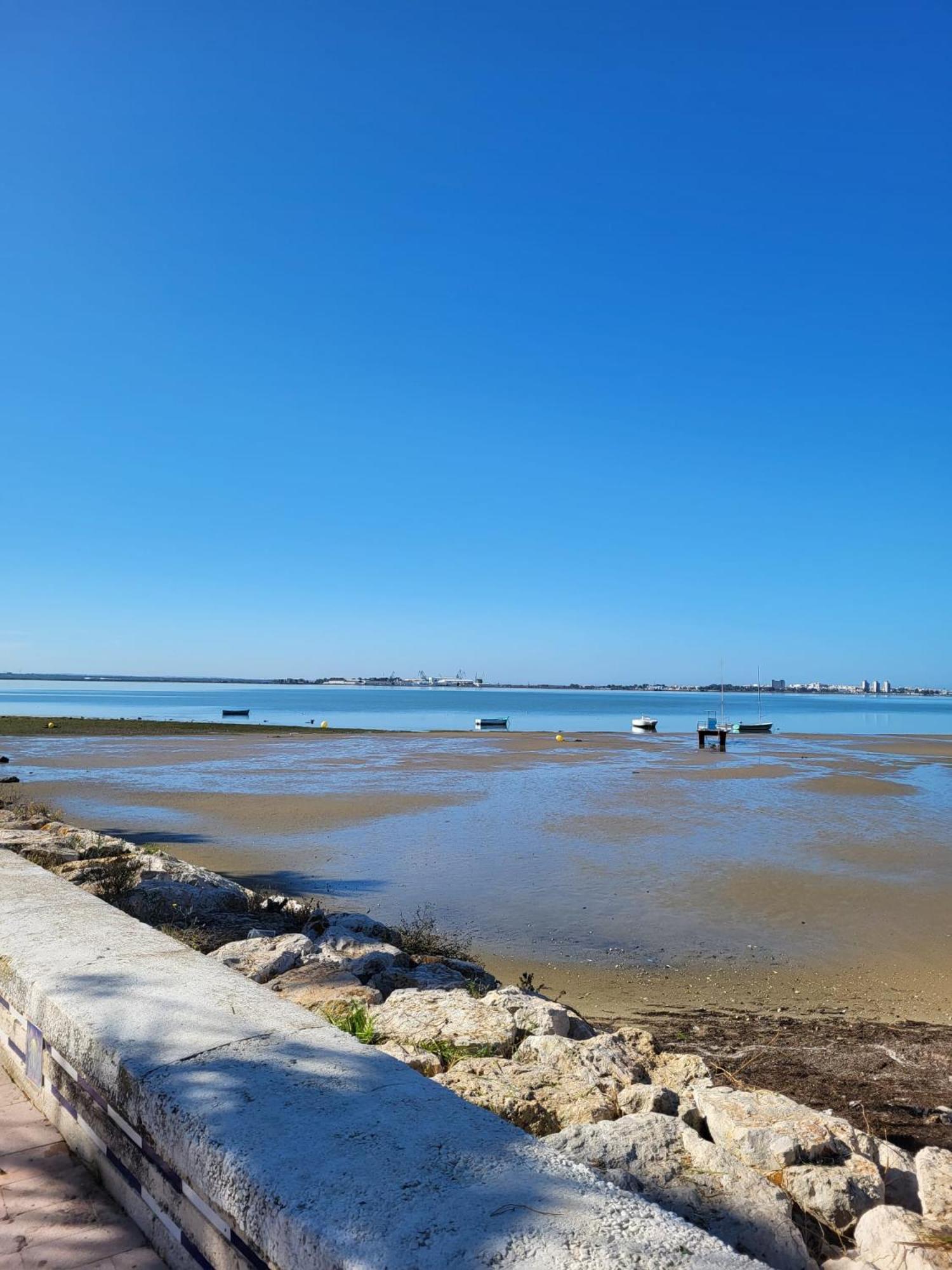 Marina De La Bahia * Puerto Real